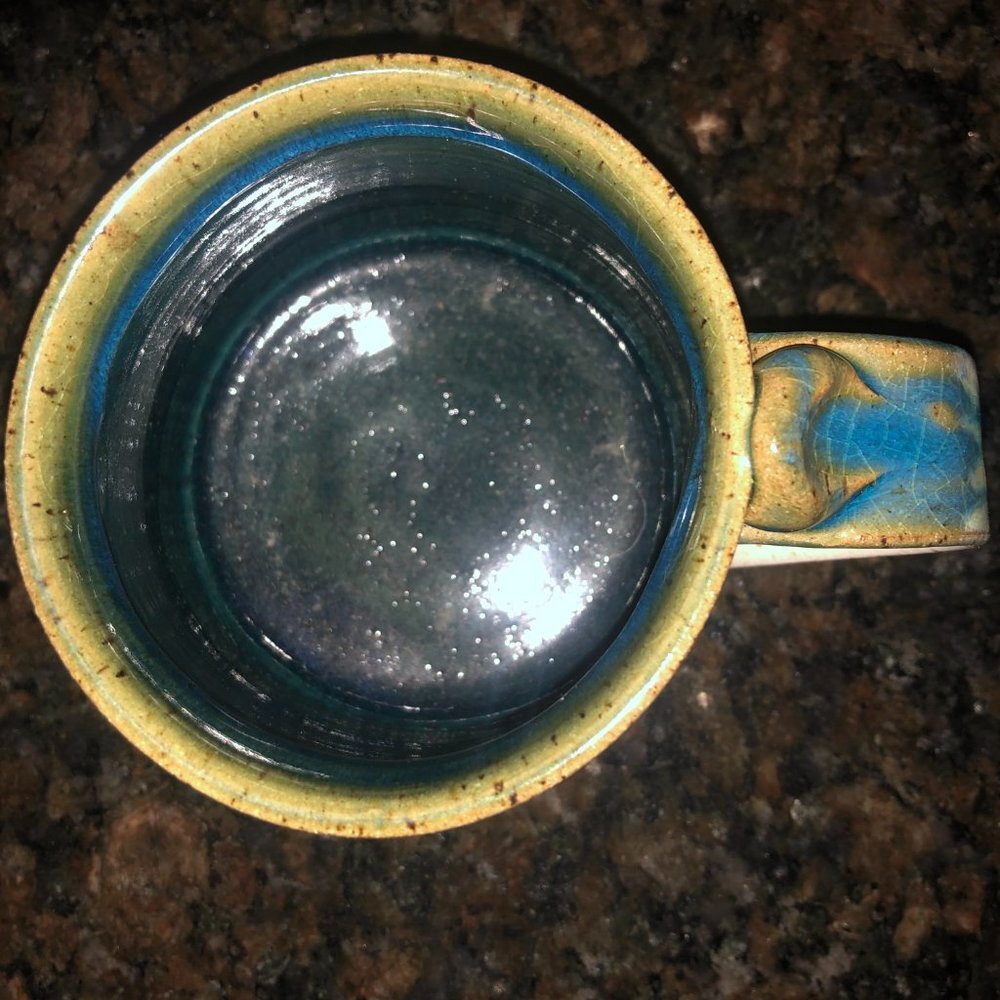 Indian Mountain Pottery Mug Signed Watts - Picture 2 of 3